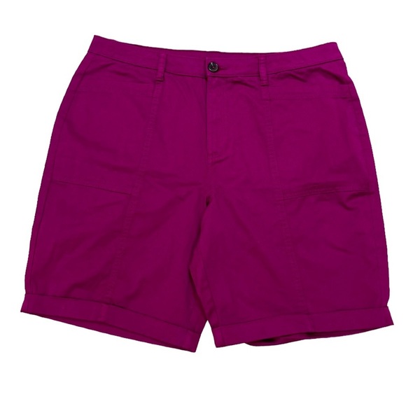 Croft & Barrow Women’s Plus Size 18 Cuffed Fuchsia Shorts - Picture 1 of 4